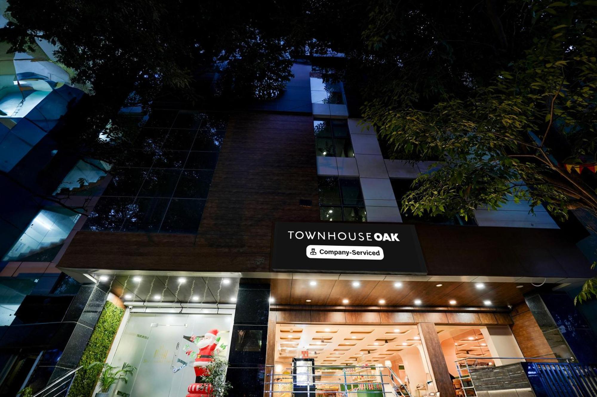 Super Townhouse Oak Aecs Formerly Bangalore Times Exterior photo